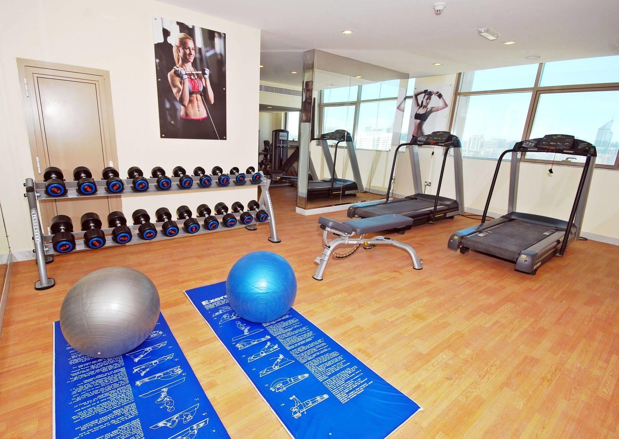 Ramee Rose Hotel Apartments Abu Dhabi Buitenkant foto