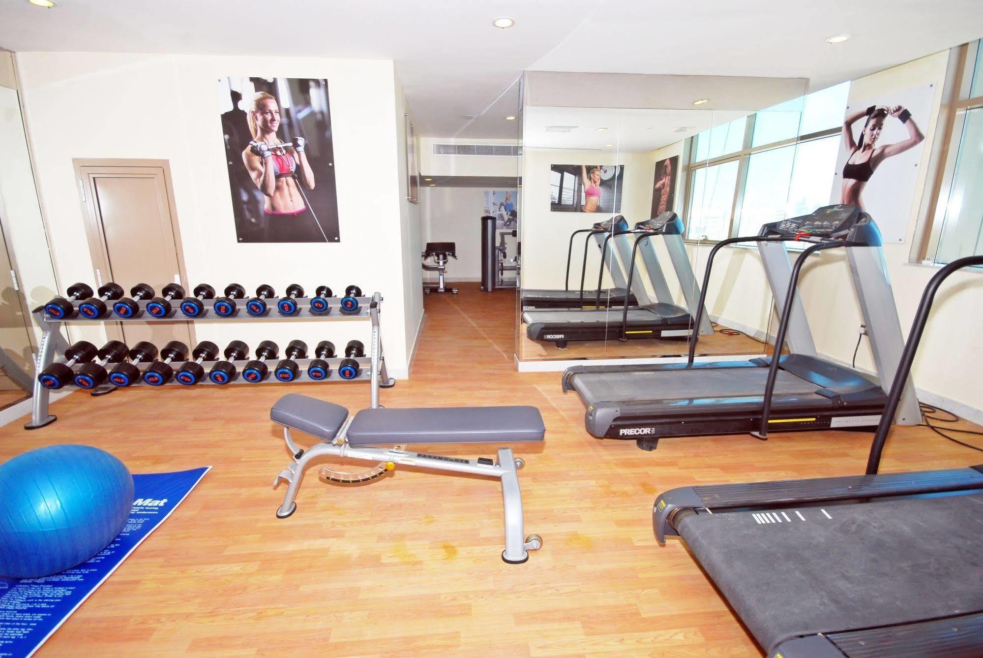 Ramee Rose Hotel Apartments Abu Dhabi Buitenkant foto